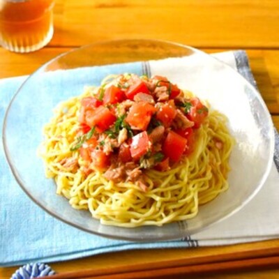 うま味たっぷり！ツナとトマトの冷やし中華