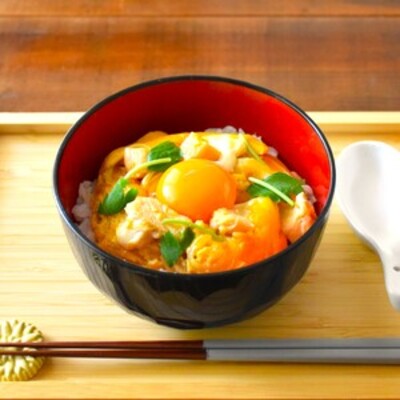 レンジで簡単!うま味たっぷり親子丼