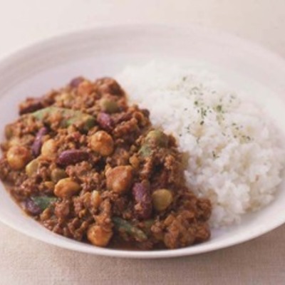 ミックスビーンズとひき肉のカレー