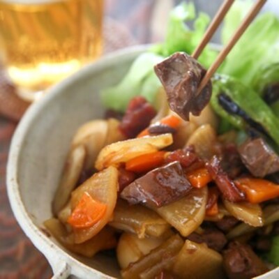 絶品野菜たっぷりとり肉もつ煮